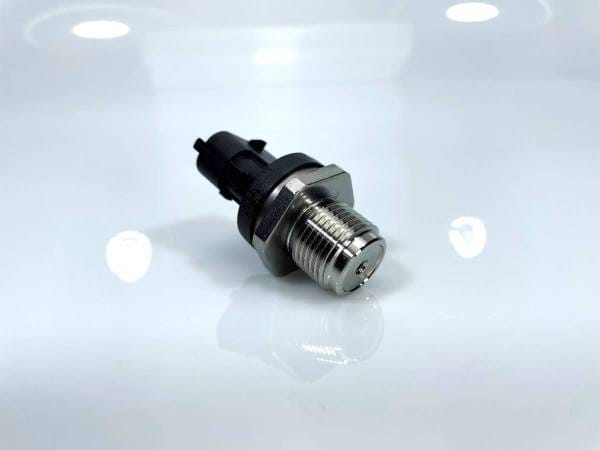 Exergy 04.5-05 Chevrolet Duramax LLY Rail Pressure Sensor - E05 10221