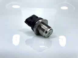 Exergy 06-07 Chevrolet Duramax LBZ Rail Pressure Sensor - E05 10321