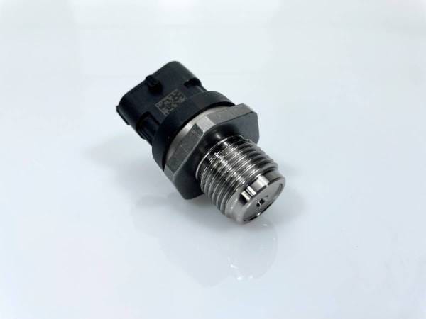 Exergy 11-16 Chevrolet Duramax LML Rail Pressure Sensor - E05 10521