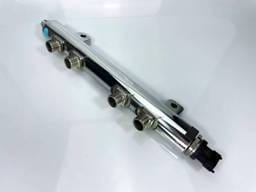 Exergy 06-07 Chevrolet Duramax LBZ New Stock Replacement RH Fuel Rail - E06 10351