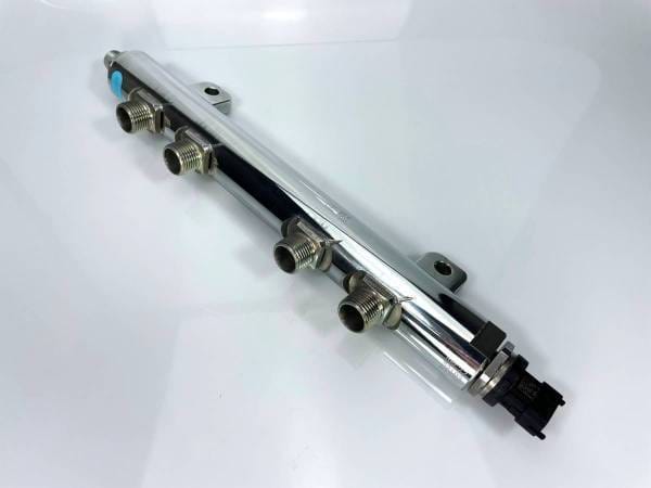 Exergy 06-07 Chevrolet Duramax LBZ New Stock Replacement RH Fuel Rail - E06 10351