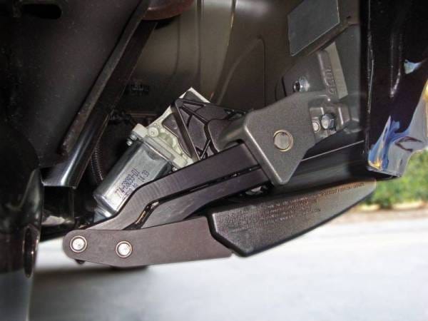 AMP Research 2013-2015 Dodge Ram 1500/2500/3500 All Cabs PowerStep Plug N Play - Black - 76138-01A thumbnail 4