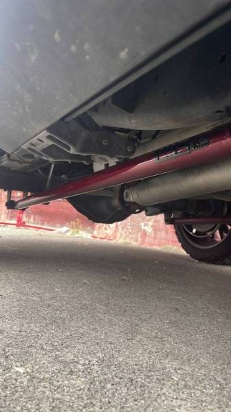 Wehrli Custom Fabrication Dodge, Ford, Universal 68" Traction Bar Kit (ECLB, CCLB) - WCF100855 thumbnail 4