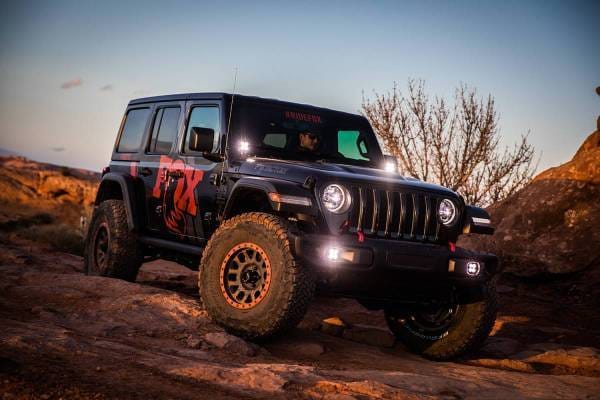 FOX Offroad Shocks PERFORMANCE SERIES 2.0 SMOOTH BODY IFP SHOCK - 985-24-172 thumbnail 3
