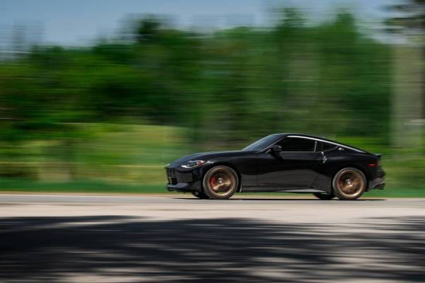 MBRP Exhaust 3in. Cat-BackDual Rear ExitT304 CF - S44083CF thumbnail 2
