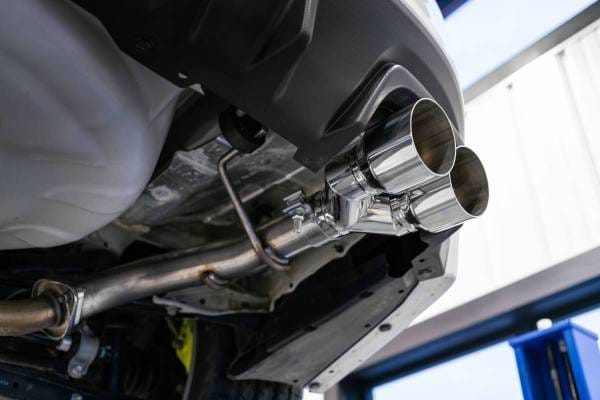 MBRP Exhaust 2.5in. Axle-BackDual Split Rear ExitT304CF Tips - S48013CF thumbnail 3