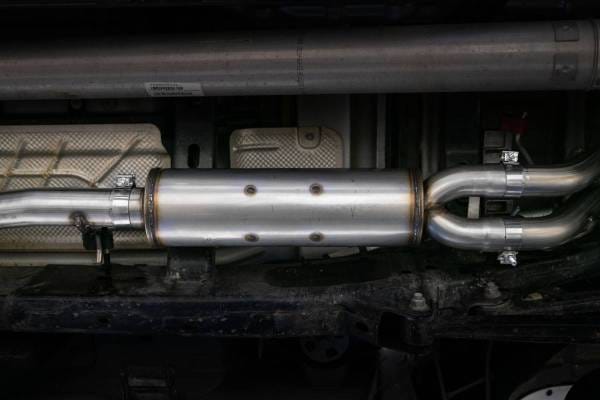 MBRP Exhaust 3in. Cat-Back2.5in. Dual Split Rear ExitBLK - S5152BLK thumbnail 3